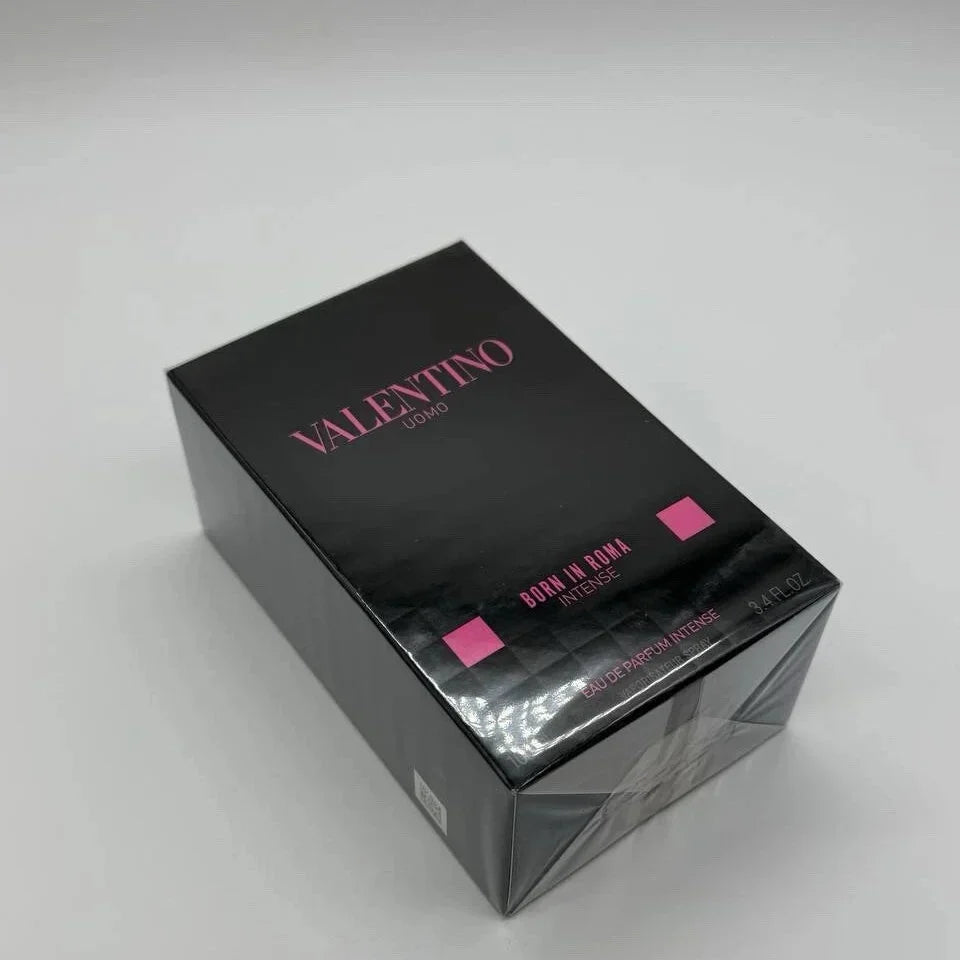 Valentino Donna Born In Roma Intense Eau de Parfum 3.4 fl oz – view 3