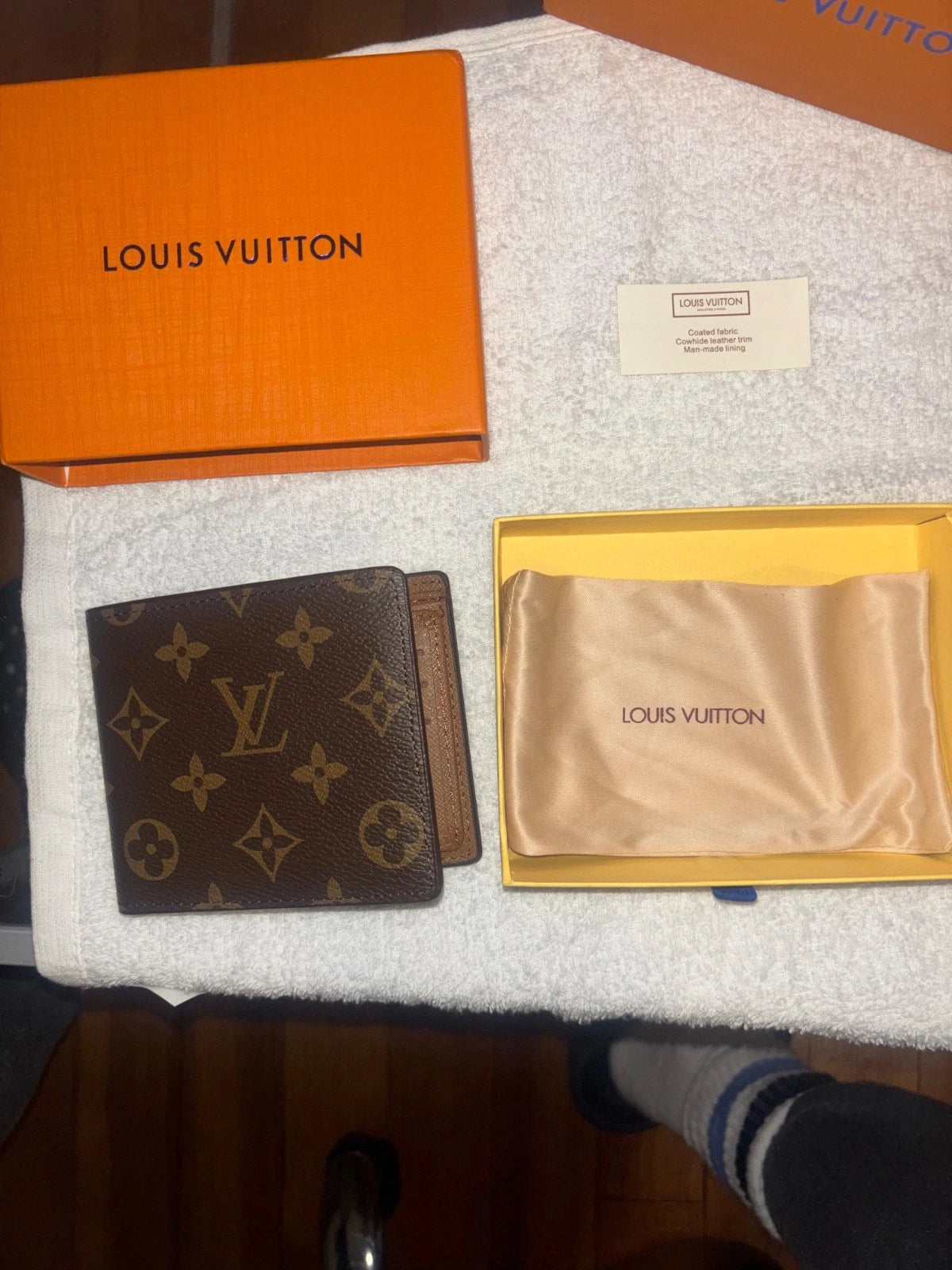 Louis Vuitton Brown Monogram Bifold Wallet for Men – view 3