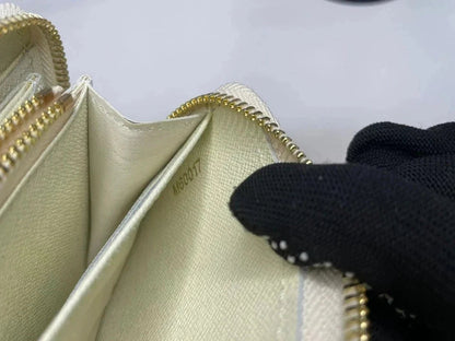 Louis Vuitton Damier Azur Zippy Zip Around Long Wallet – view 5