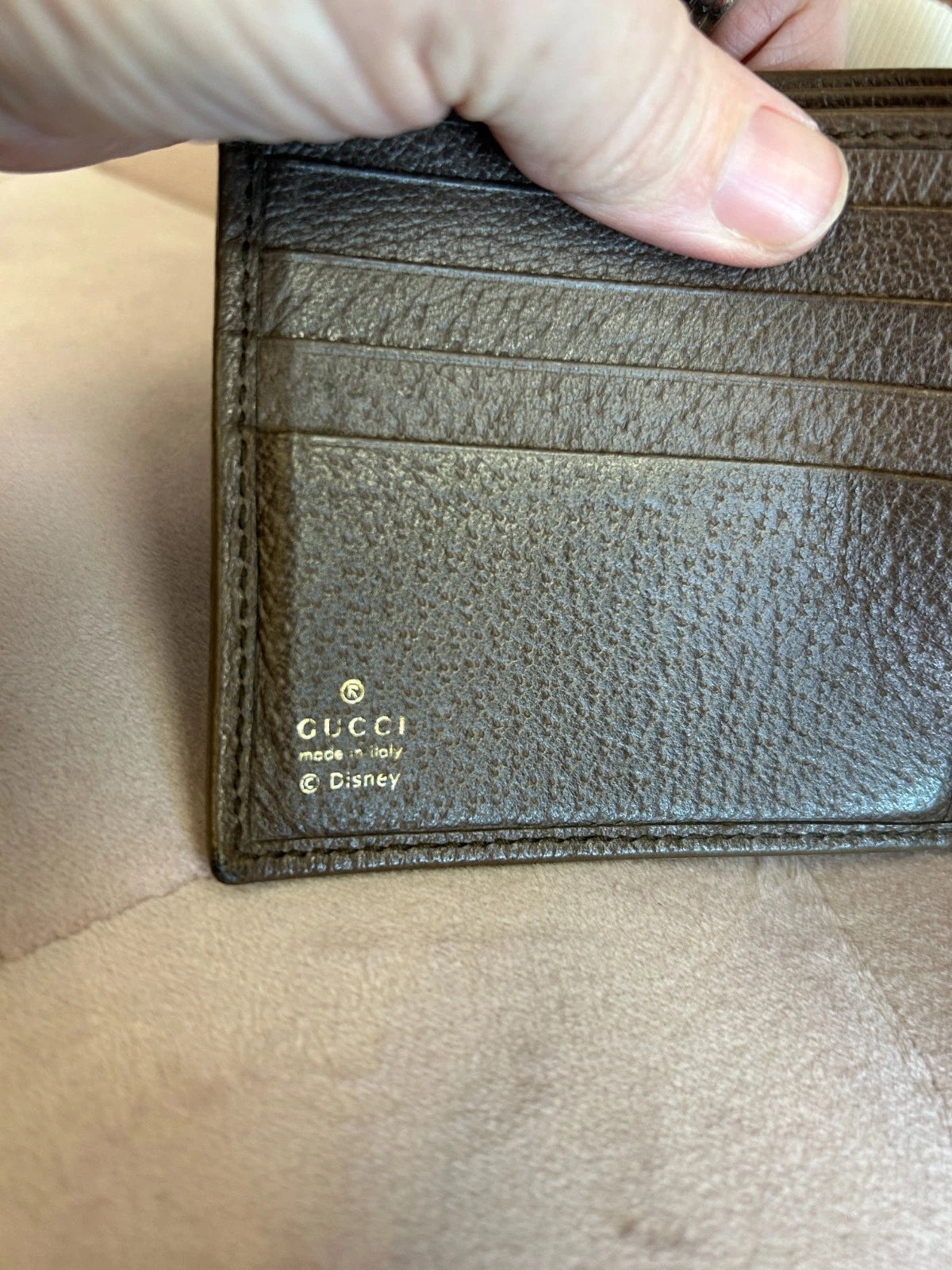 Gucci x Disney GG Supreme Donald Duck Billfold Wallet – view 3