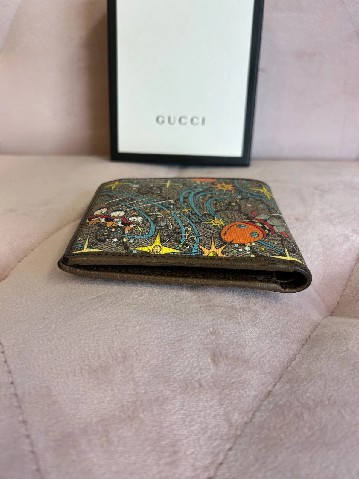 Gucci x Disney GG Supreme Donald Duck Billfold Wallet – view 7