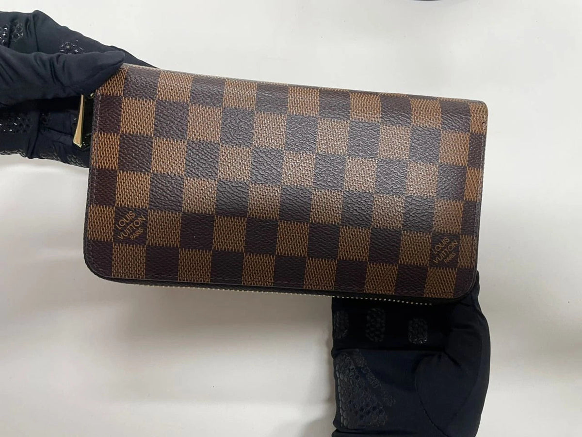 Louis Vuitton Damier Ebene Zippy Zip Around Long Wallet – view 2