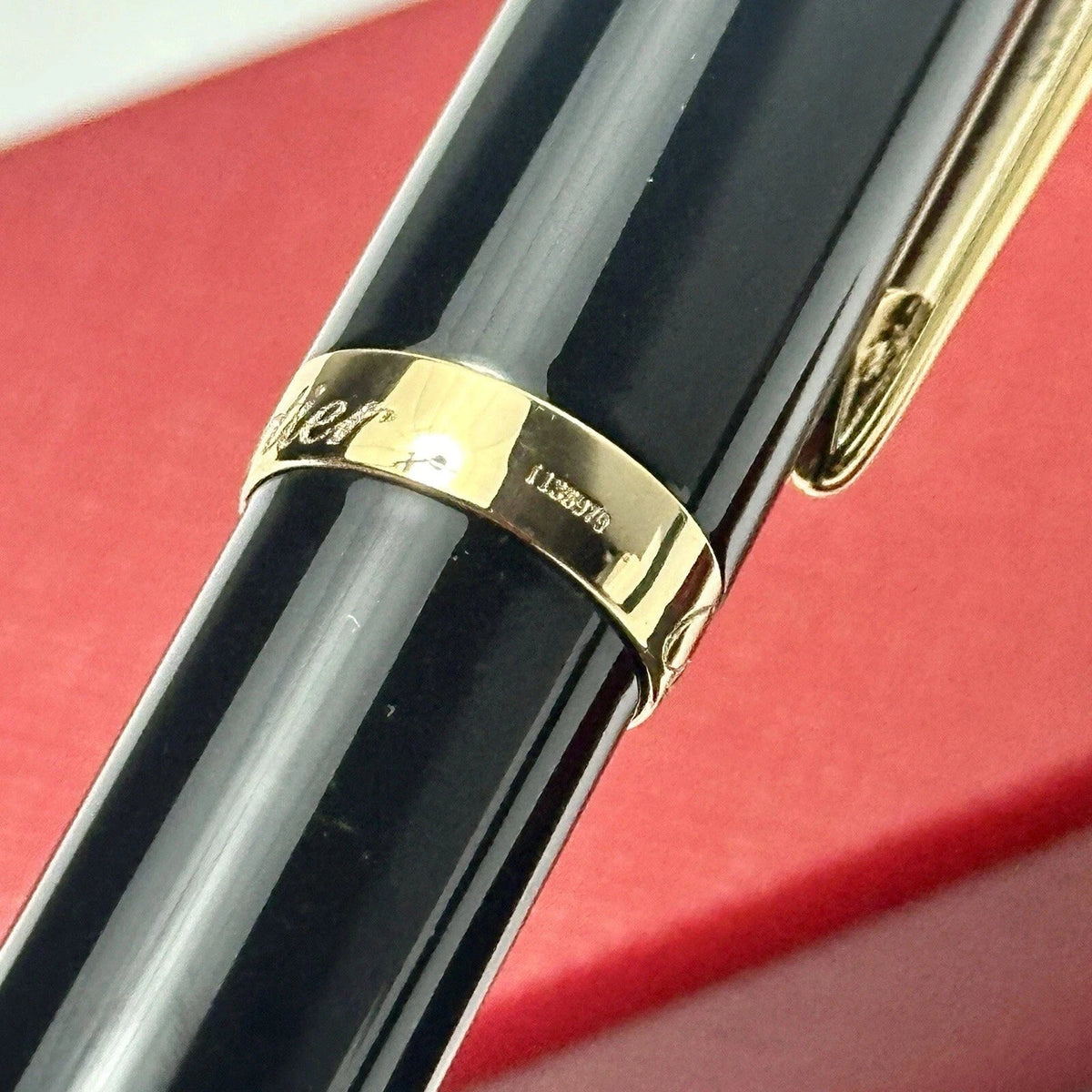 Cartier Black & Gold Composite Executive Rollerball Pen – view 6